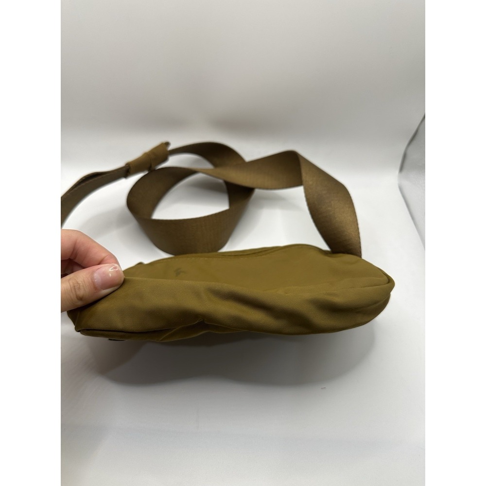 lululemon Everywhere Belt Bag 1L Burnt Caramel - Picture 5 of 7